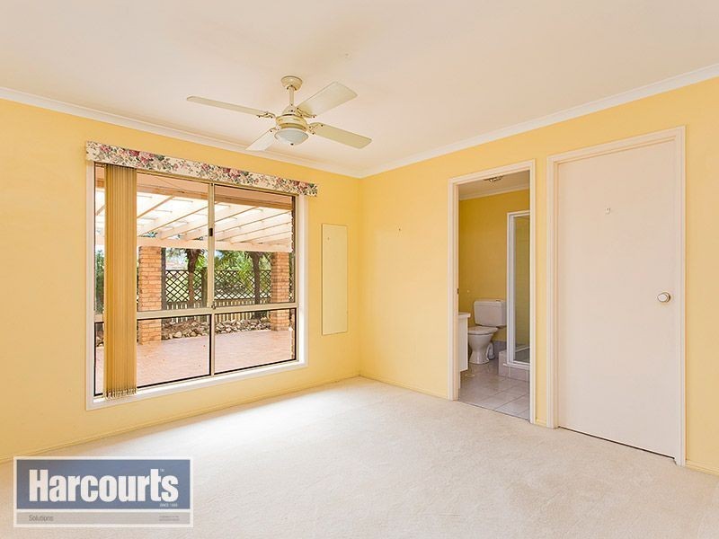 40 Glengarry Road, Keperra QLD 4054