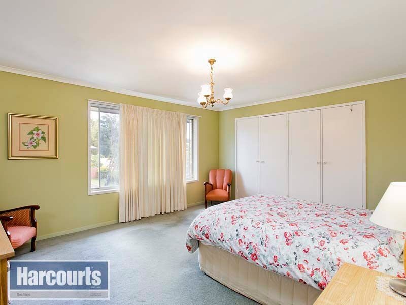 25 Tanrego Street, Ferny Grove QLD 4055