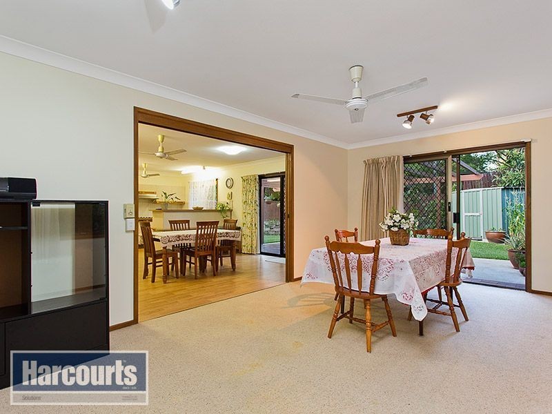 1 Larch Street, Ferny Grove QLD 4055