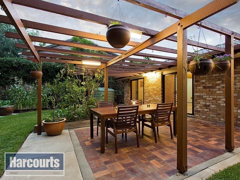 1 Larch Street, Ferny Grove QLD 4055