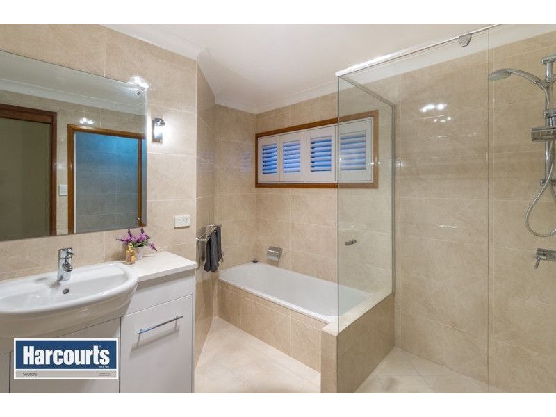 6 Poitier Street, Mcdowall QLD 4053