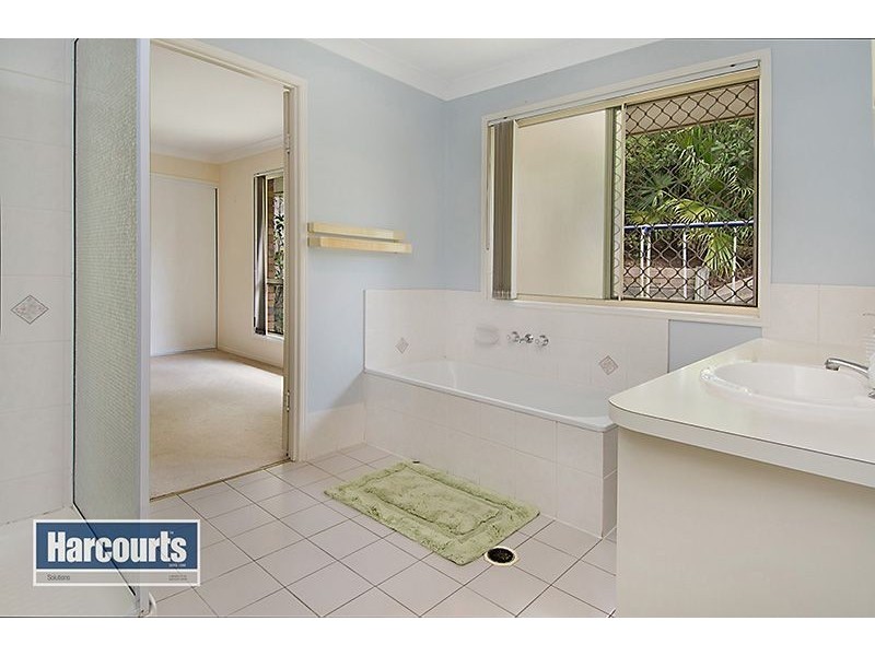 103 View Crescent, Arana Hills QLD 4054