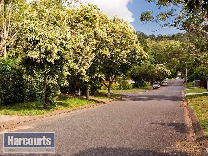 37 Cedarhurst Street, The Gap QLD 4061