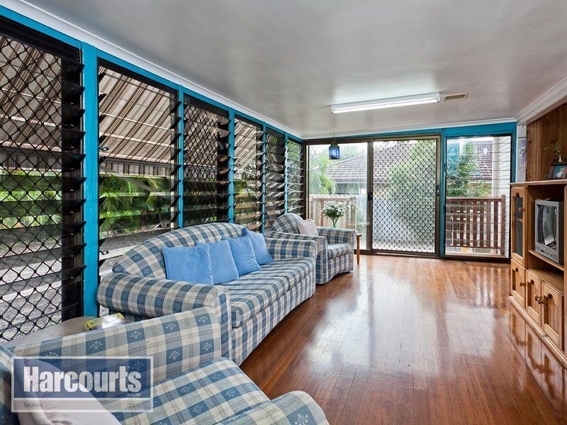 35 Silvertop Street, Keperra QLD 4054