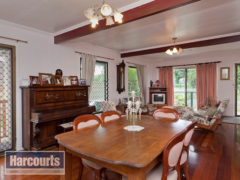 35 Silvertop Street, Keperra QLD 4054