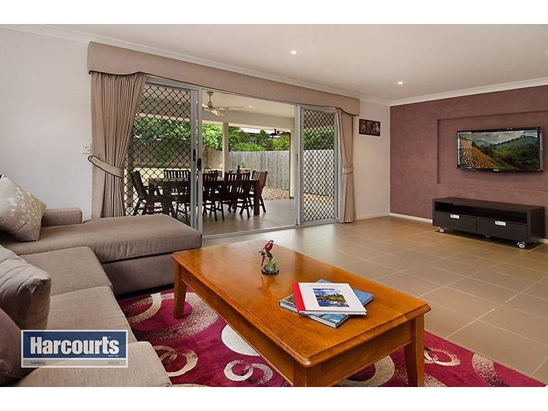 32 Fiat Avenue, Mitchelton QLD 4053