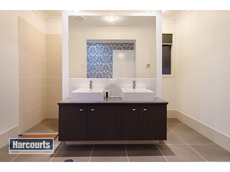 9 Morningvale Place, Mitchelton QLD 4053