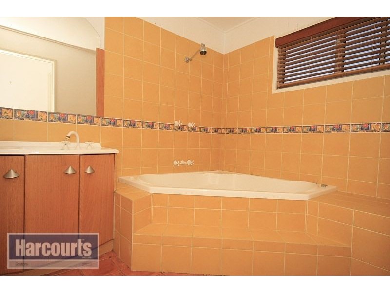 94 Patricks Road, Arana Hills QLD 4054