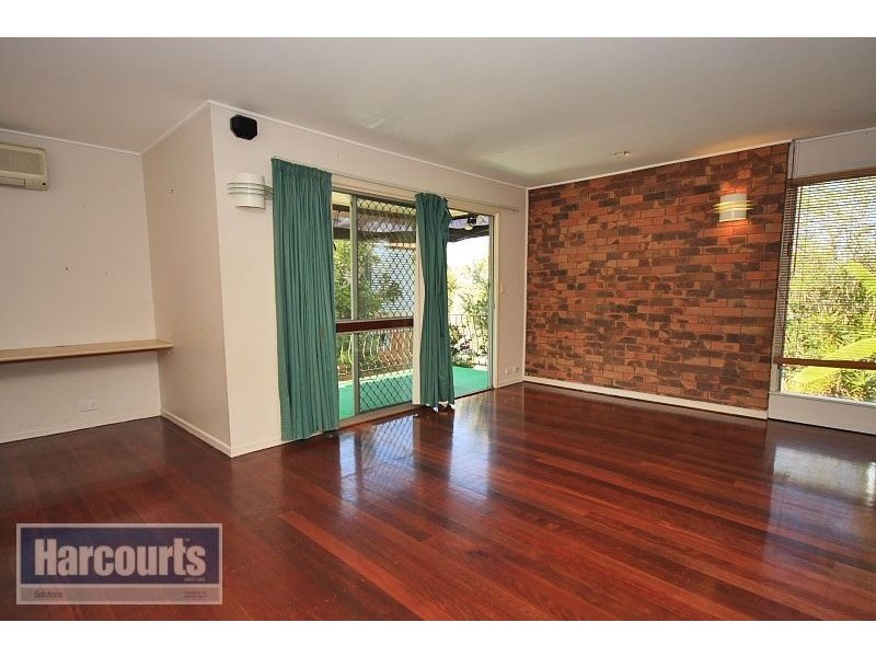 94 Patricks Road, Arana Hills QLD 4054