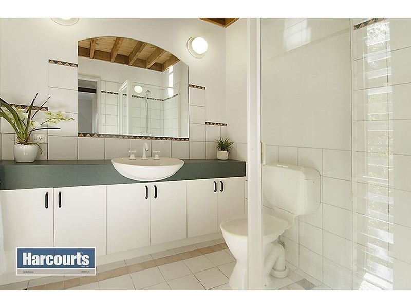 27 Balfour Street, Ferny Hills QLD 4055