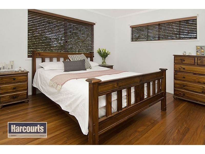 22 Tabulam Drive, Ferny Hills QLD 4055