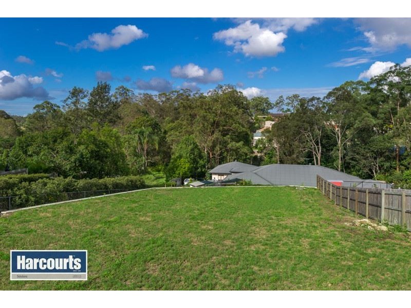 77 Buckland Road, Everton Hills QLD 4053