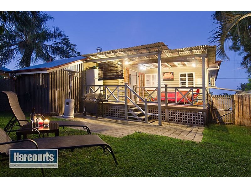 108 Fihelly Street, Keperra QLD 4054