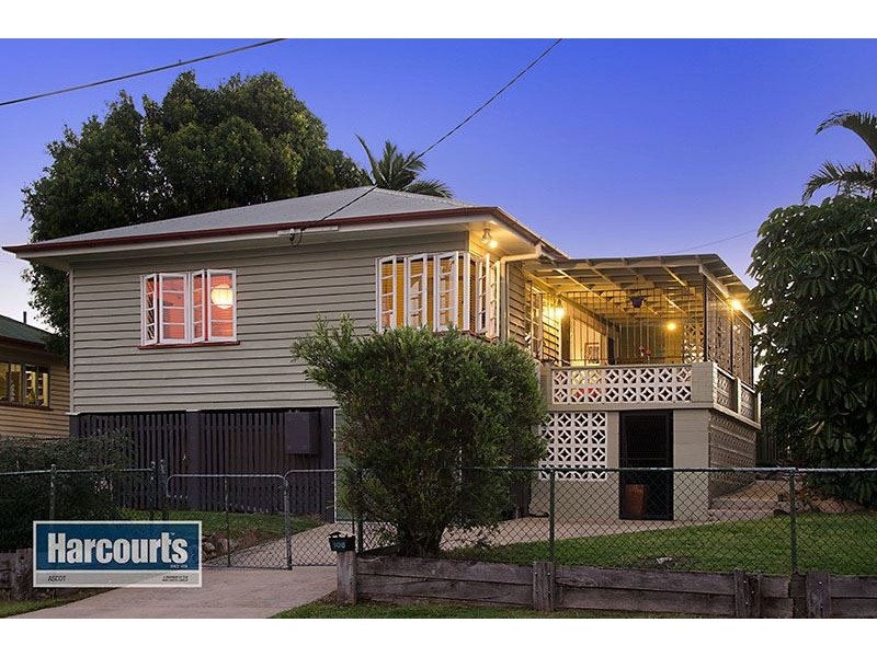 108 Fihelly Street, Keperra QLD 4054