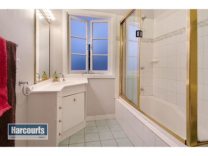 108 Fihelly Street, Keperra QLD 4054