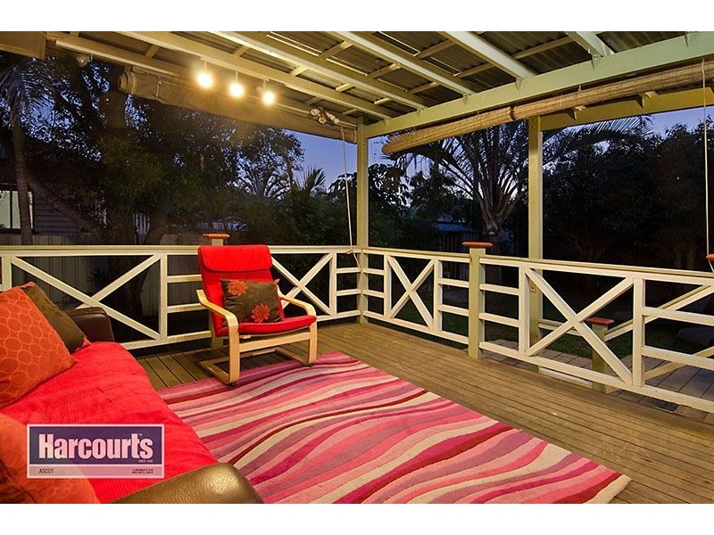 108 Fihelly Street, Keperra QLD 4054