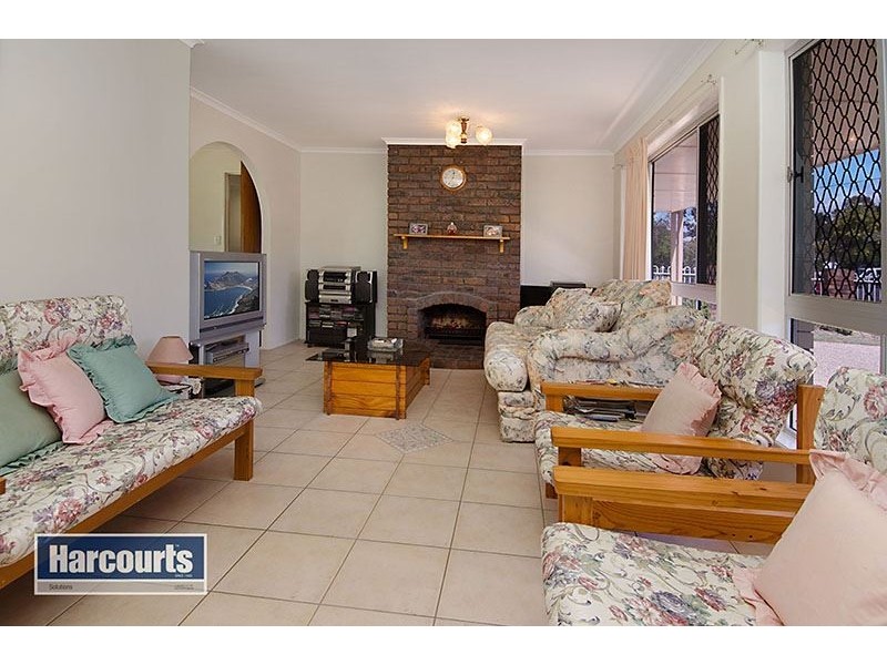 81 Cribb Avenue, Mitchelton QLD 4053