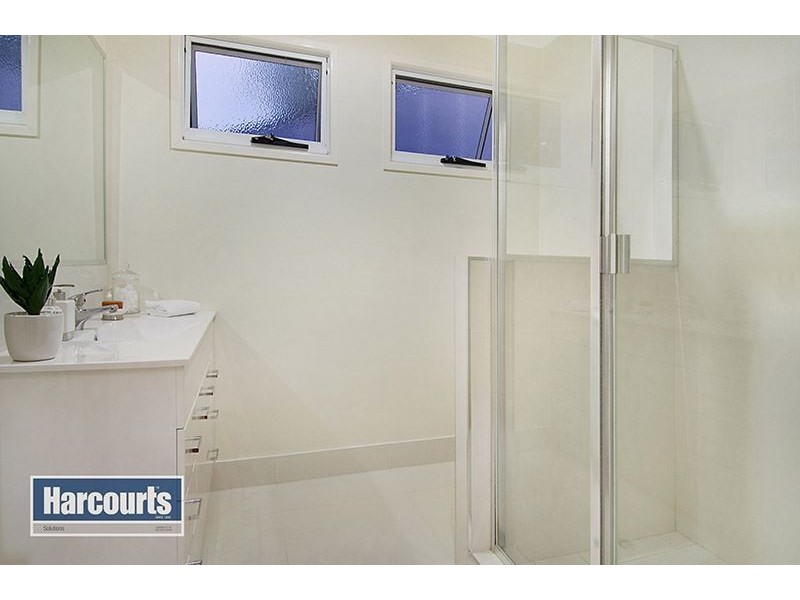 34 Glen Holm Street, Mitchelton QLD 4053