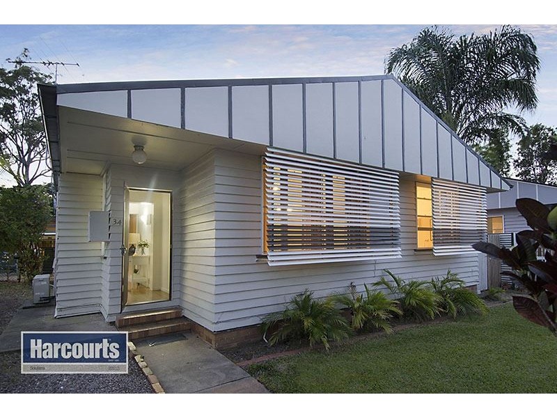 34 Glen Holm Street, Mitchelton QLD 4053