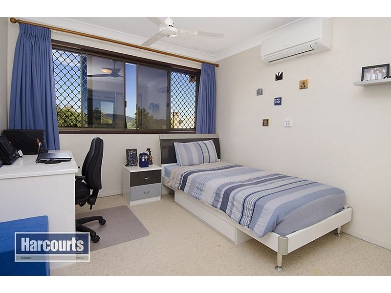 6 Jordain Court, Ferny Hills QLD 4055