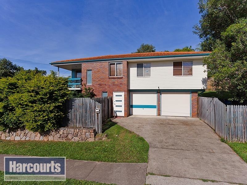 12 Dinterra Avenue, Ferny Hills QLD 4055