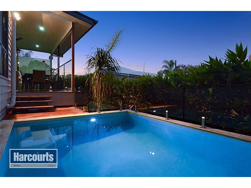 13 Coorong Street, Mitchelton QLD 4053