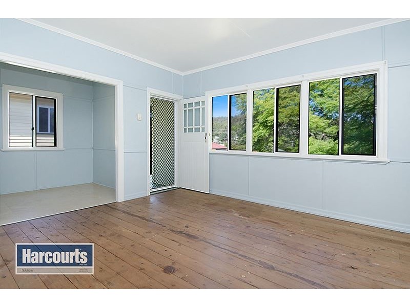 11 Gilston Street, Keperra QLD 4054