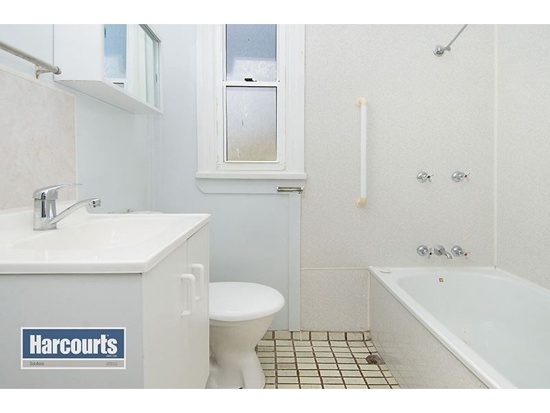 11 Gilston Street, Keperra QLD 4054