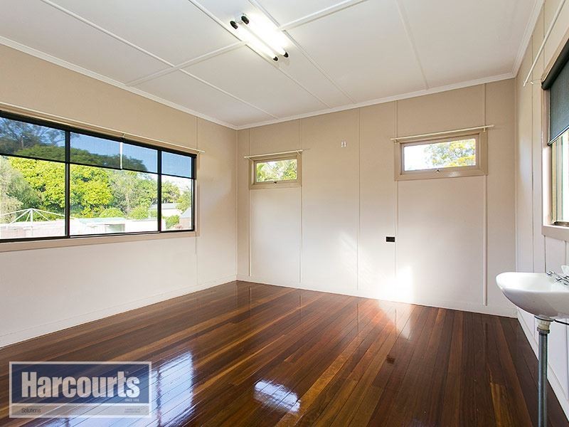 146 Dawson Parade, Keperra QLD 4054