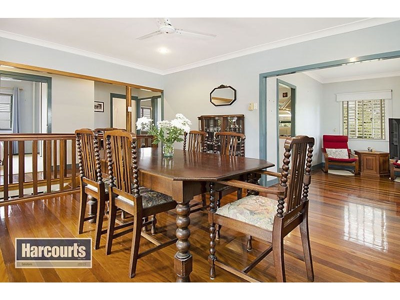 24 Reuben Street, Stafford QLD 4053