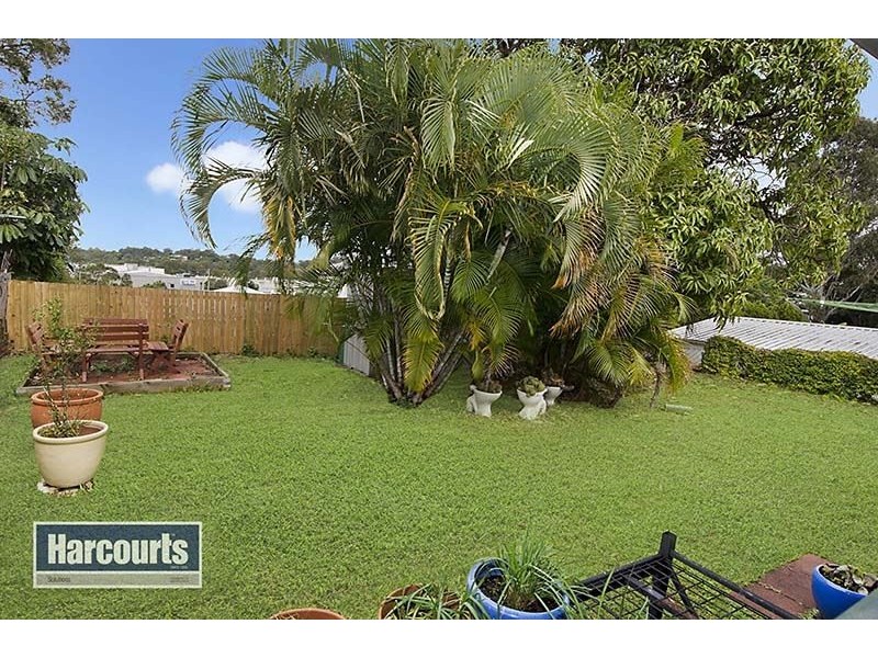 24 Reuben Street, Stafford QLD 4053