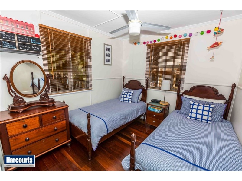 48 Glen Retreat Road, Mitchelton QLD 4053