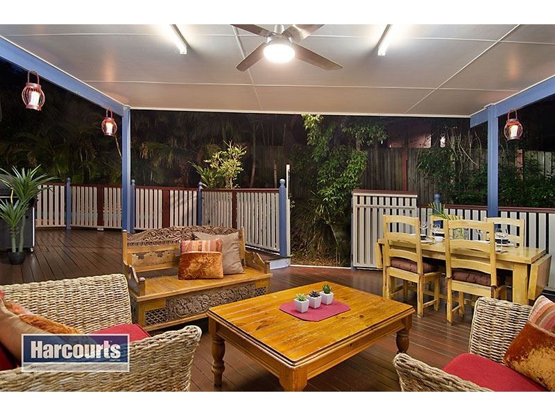 4 Lynwood Court, Ferny Hills QLD 4055