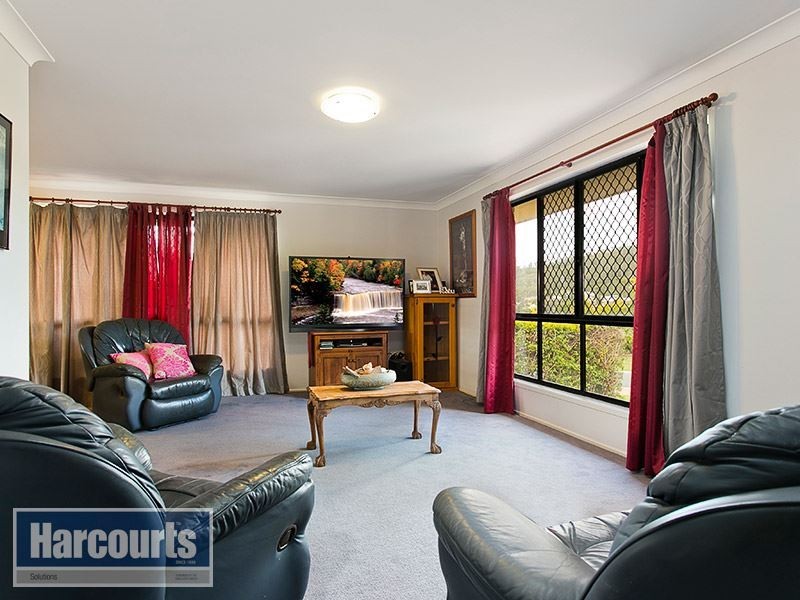 153 Kirralee Crescent, Upper Kedron QLD 4055