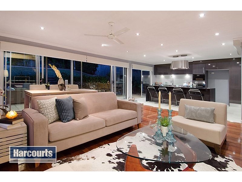 116 Irvine Street, Mitchelton QLD 4053