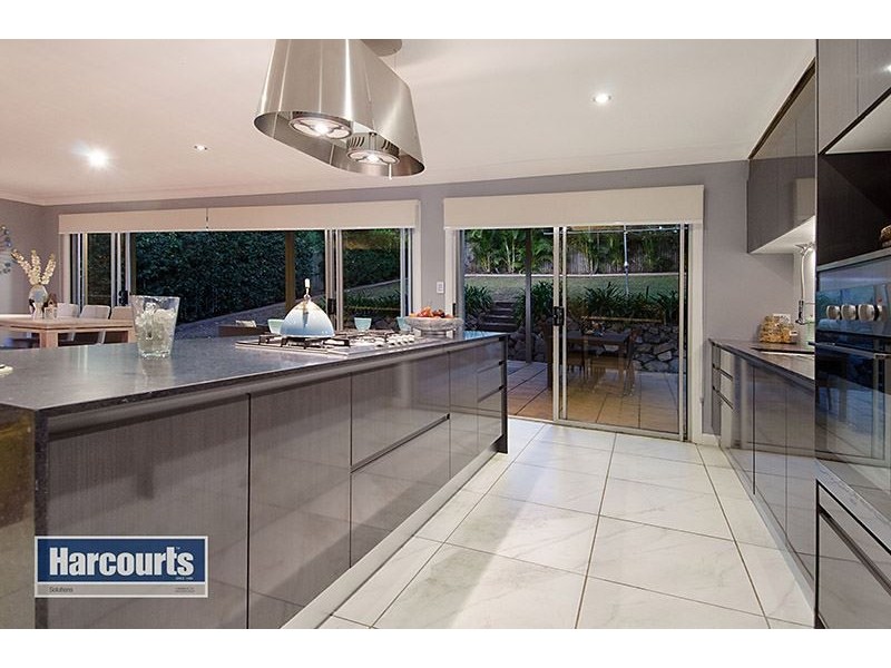 116 Irvine Street, Mitchelton QLD 4053