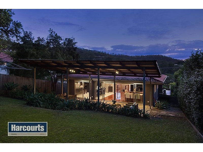 116 Irvine Street, Mitchelton QLD 4053