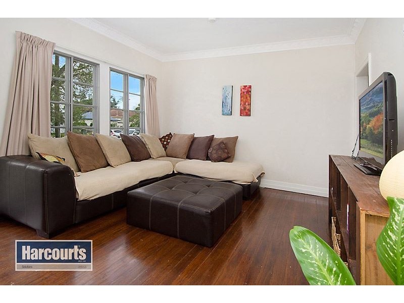 60 McConaghy Street, Mitchelton QLD 4053