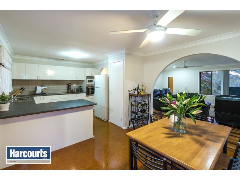 11 Chinook Street, Everton Hills QLD 4053