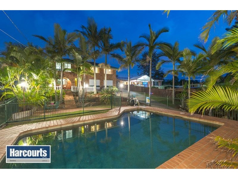 11 Chinook Street, Everton Hills QLD 4053