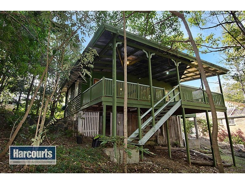 19 Colorado Avenue, Bardon QLD 4065