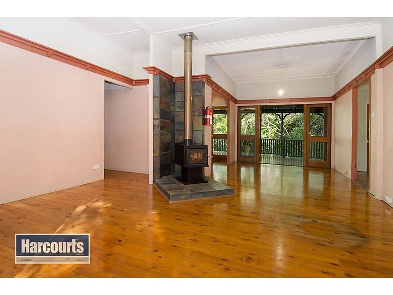19 Colorado Avenue, Bardon QLD 4065