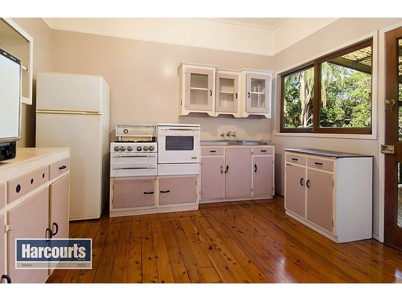 19 Colorado Avenue, Bardon QLD 4065