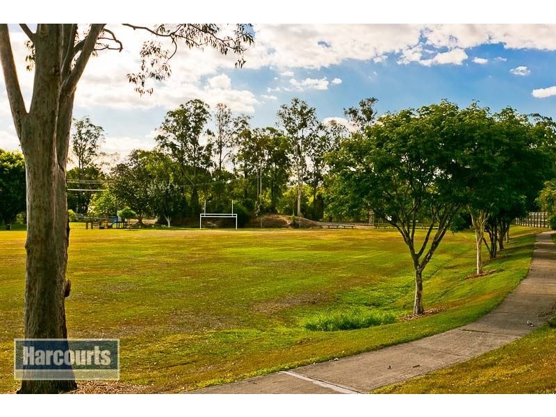 45 Strathmere Place, Upper Kedron QLD 4055