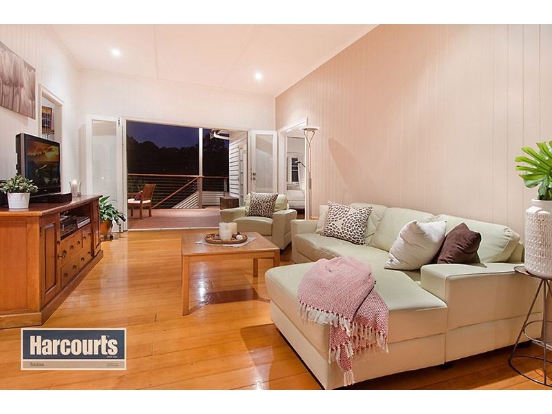 43 Railway Parade, Mitchelton QLD 4053