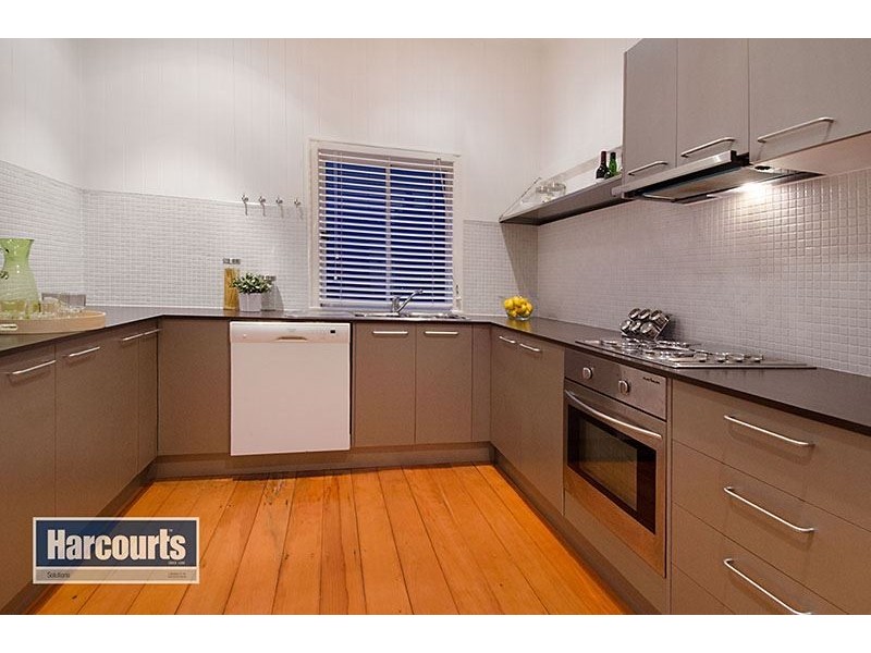 43 Railway Parade, Mitchelton QLD 4053