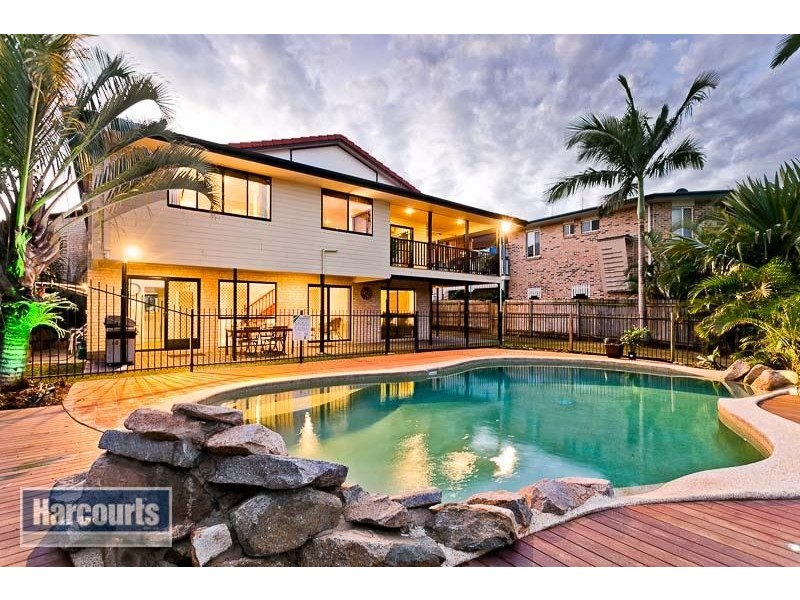 15 Landis Street, Mcdowall QLD 4053