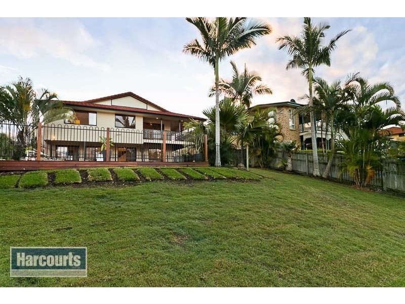 15 Landis Street, Mcdowall QLD 4053