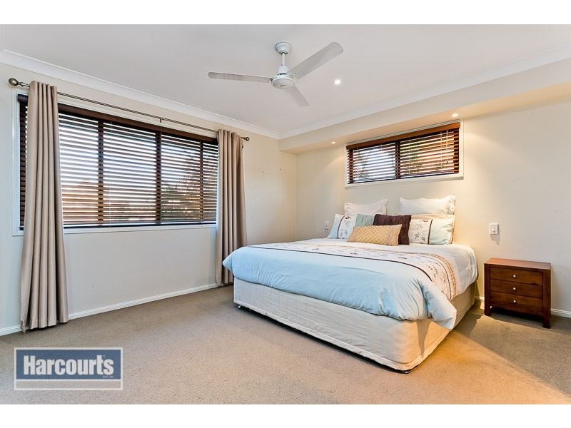 15 Landis Street, Mcdowall QLD 4053