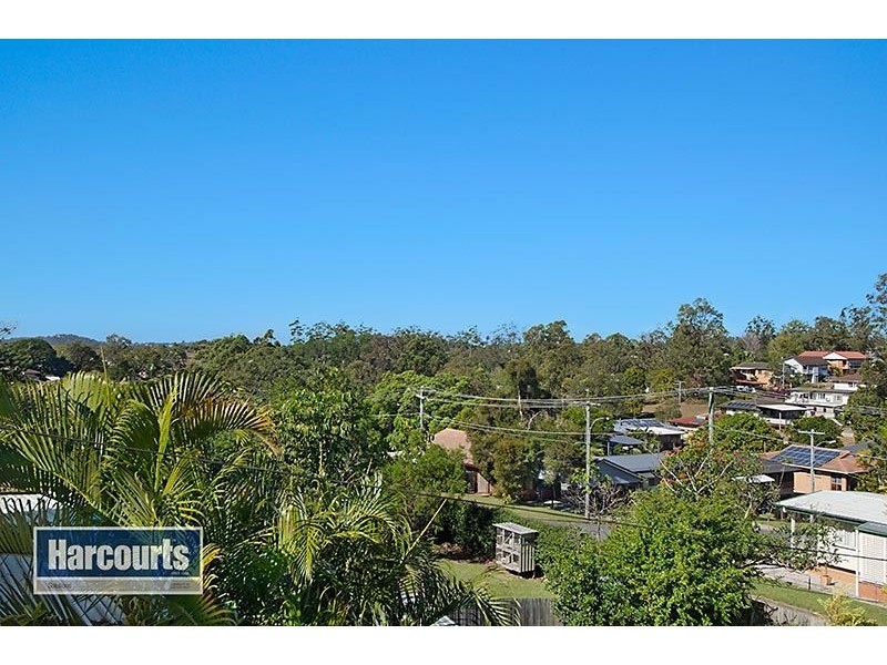 77 Patricks Road, Arana Hills QLD 4054